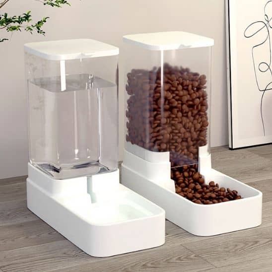 Distributeur de croquettes pour chat | Districubâą