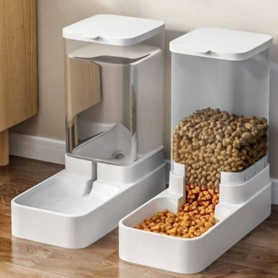 Distributeur de croquettes pour chat | Districubâą